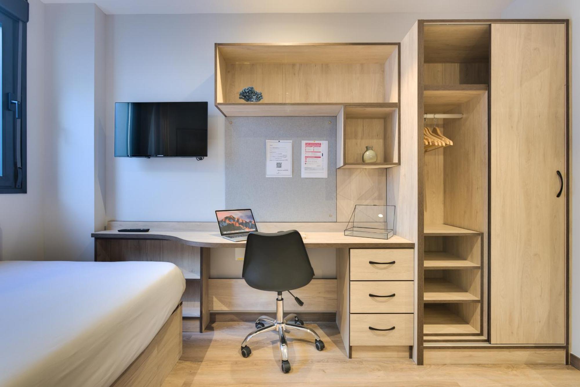 Livensa Living Salamanca Albergue Juvenil Екстериор снимка